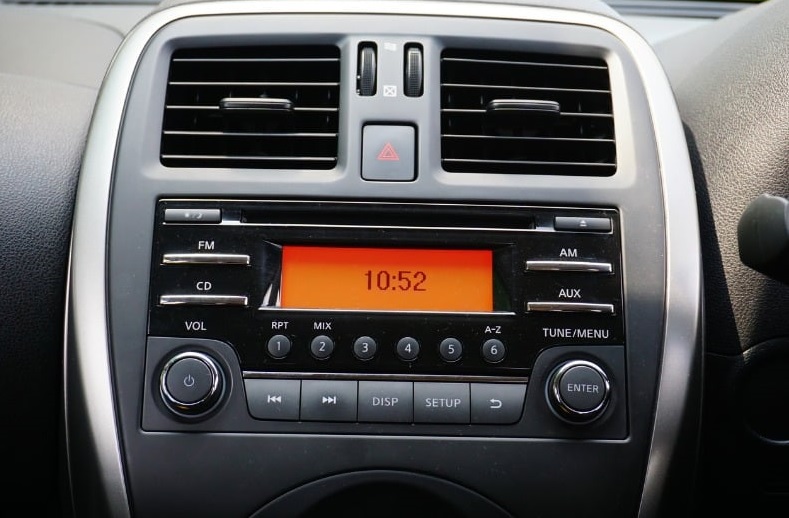 Nissan Radio Model